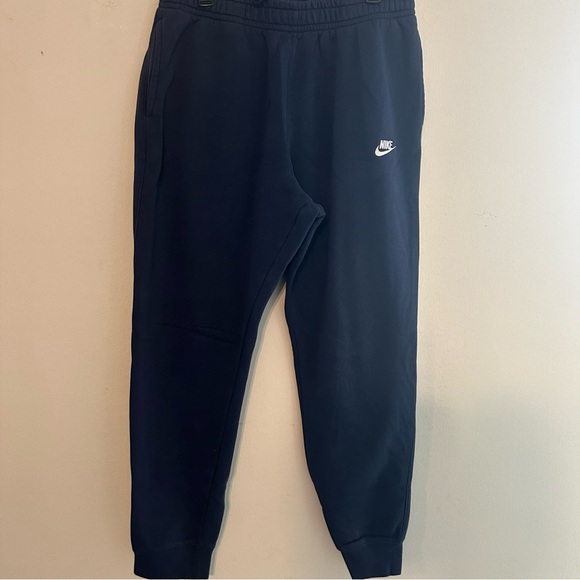 Men’s Sweatpants & Sweatshirt Bundle - Picture 10 of 13